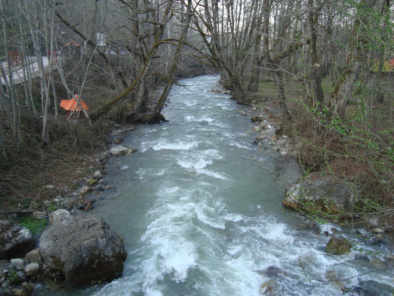 la rivière en automne photo