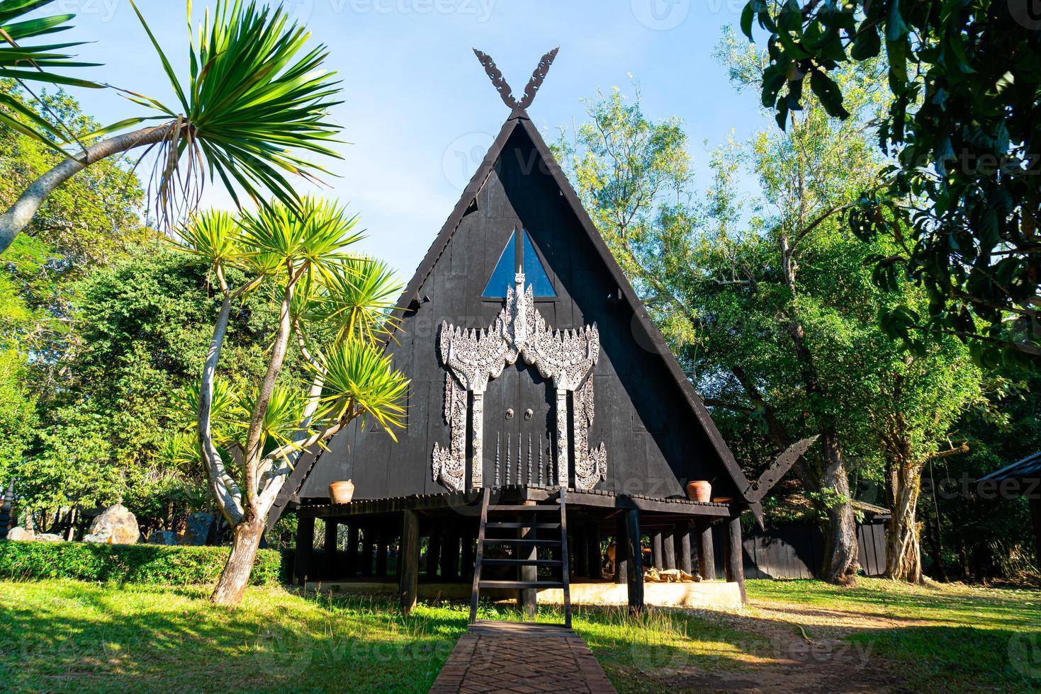 musée du barrage de baan ou maison noire, l'un des lieux et monuments célèbres de chiang rai photo