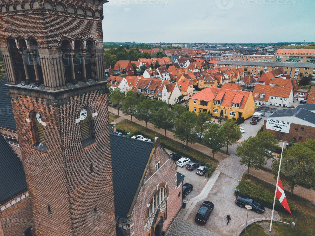 ansgar kirke à odense, danemark par drone photo