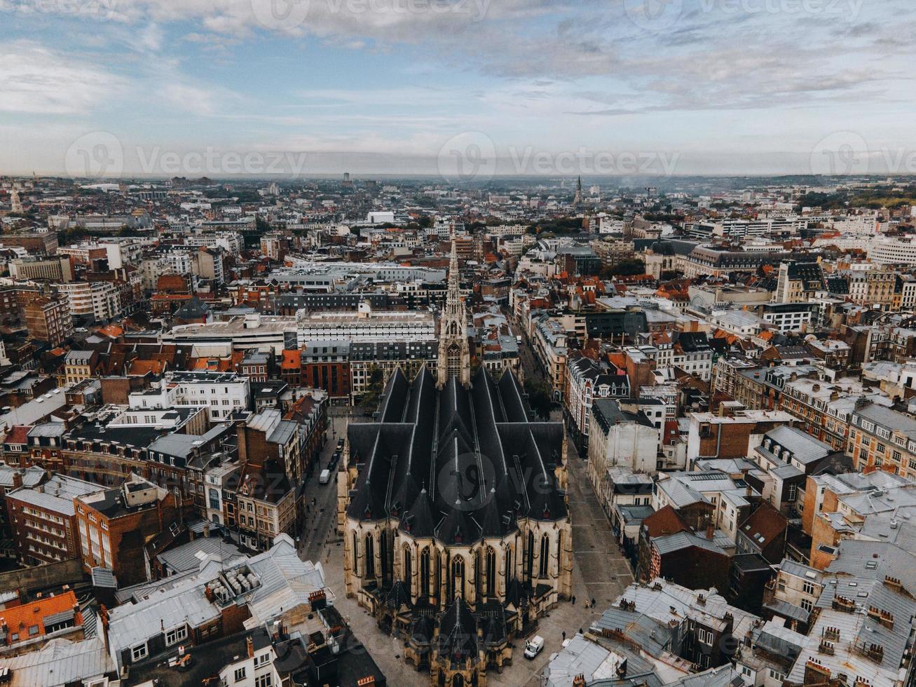 église catholique saint maurice à lille, france photo