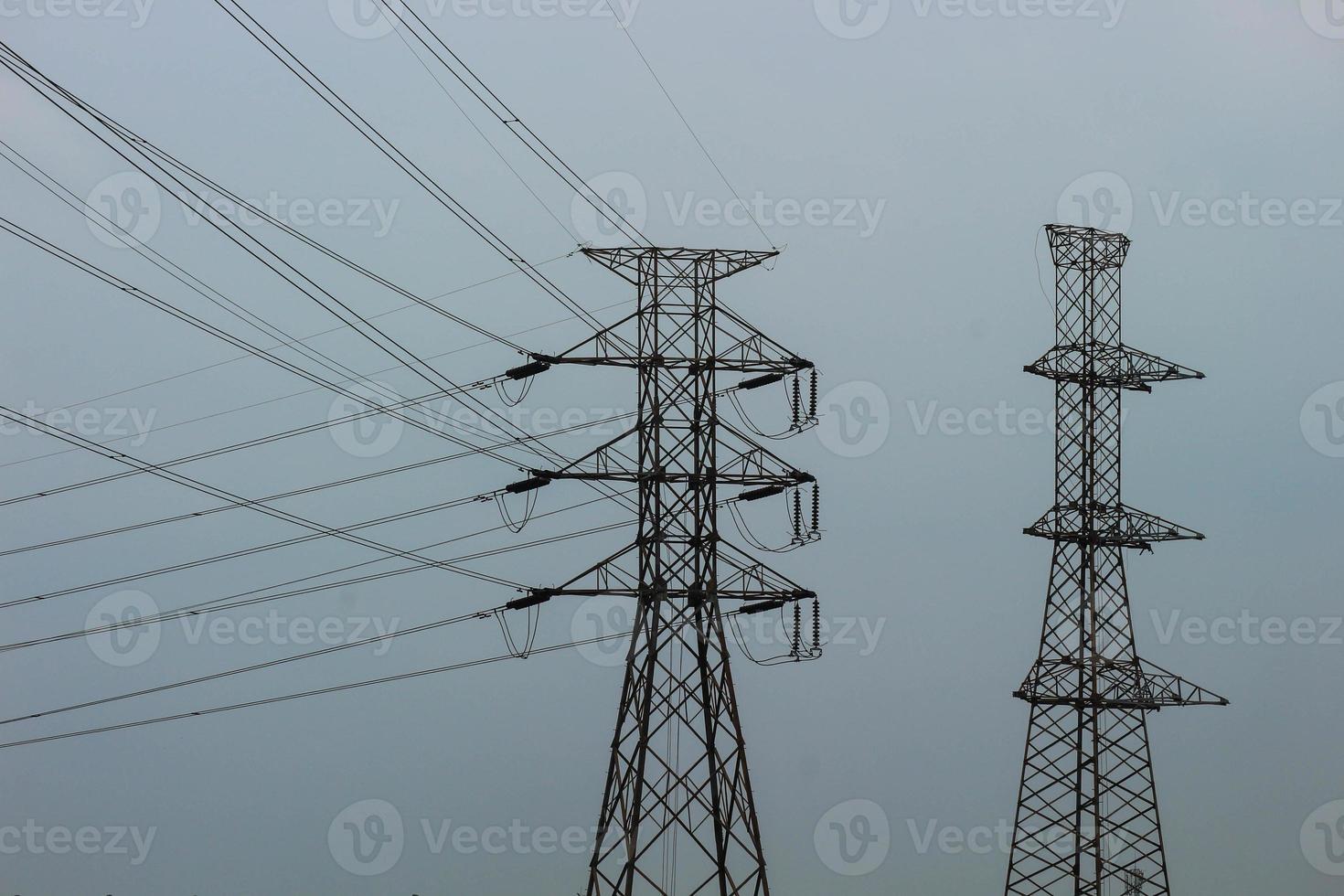 tour de sutet ou compagnie aérienne à très haute tension. photo