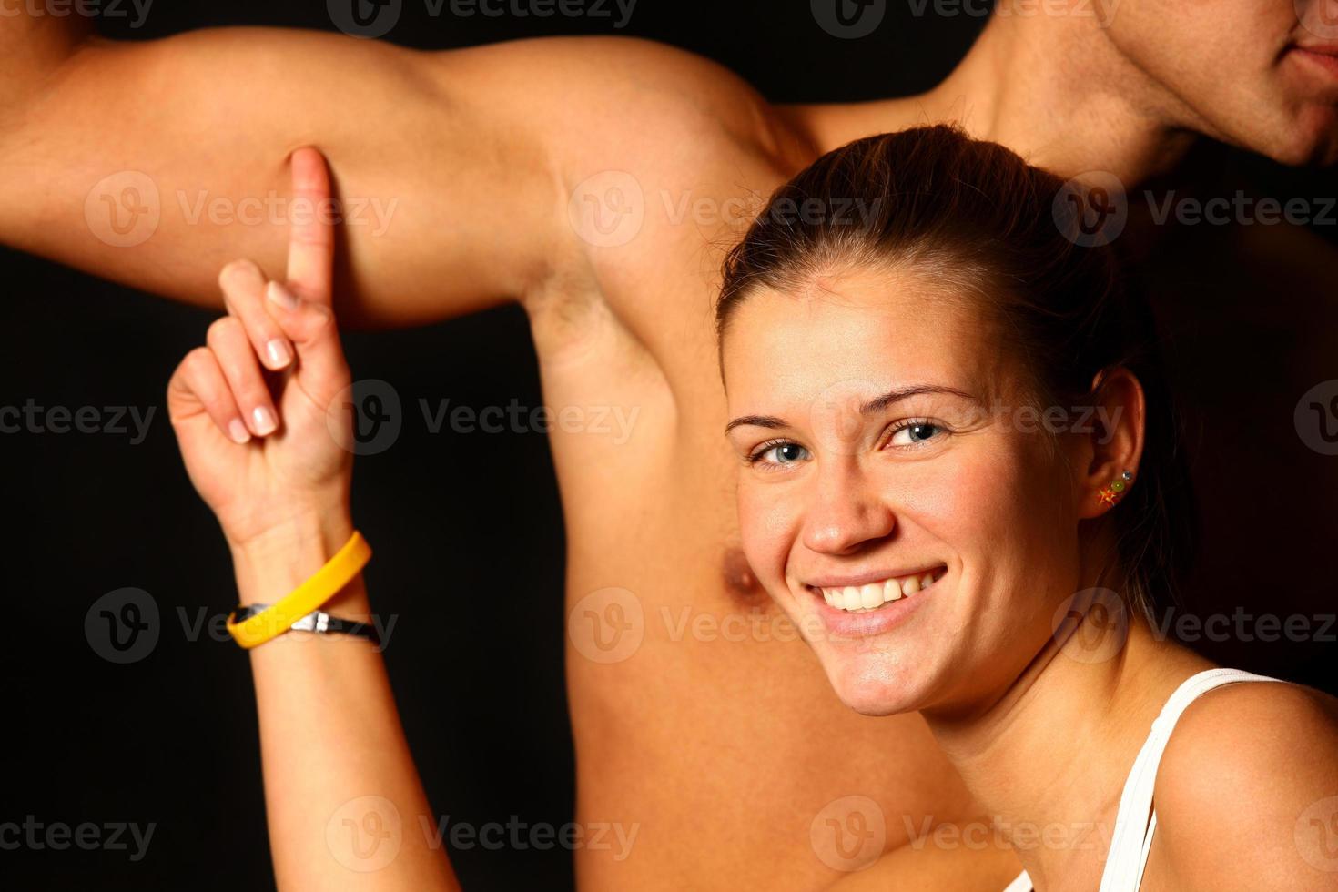 sourire fille et muscles photo