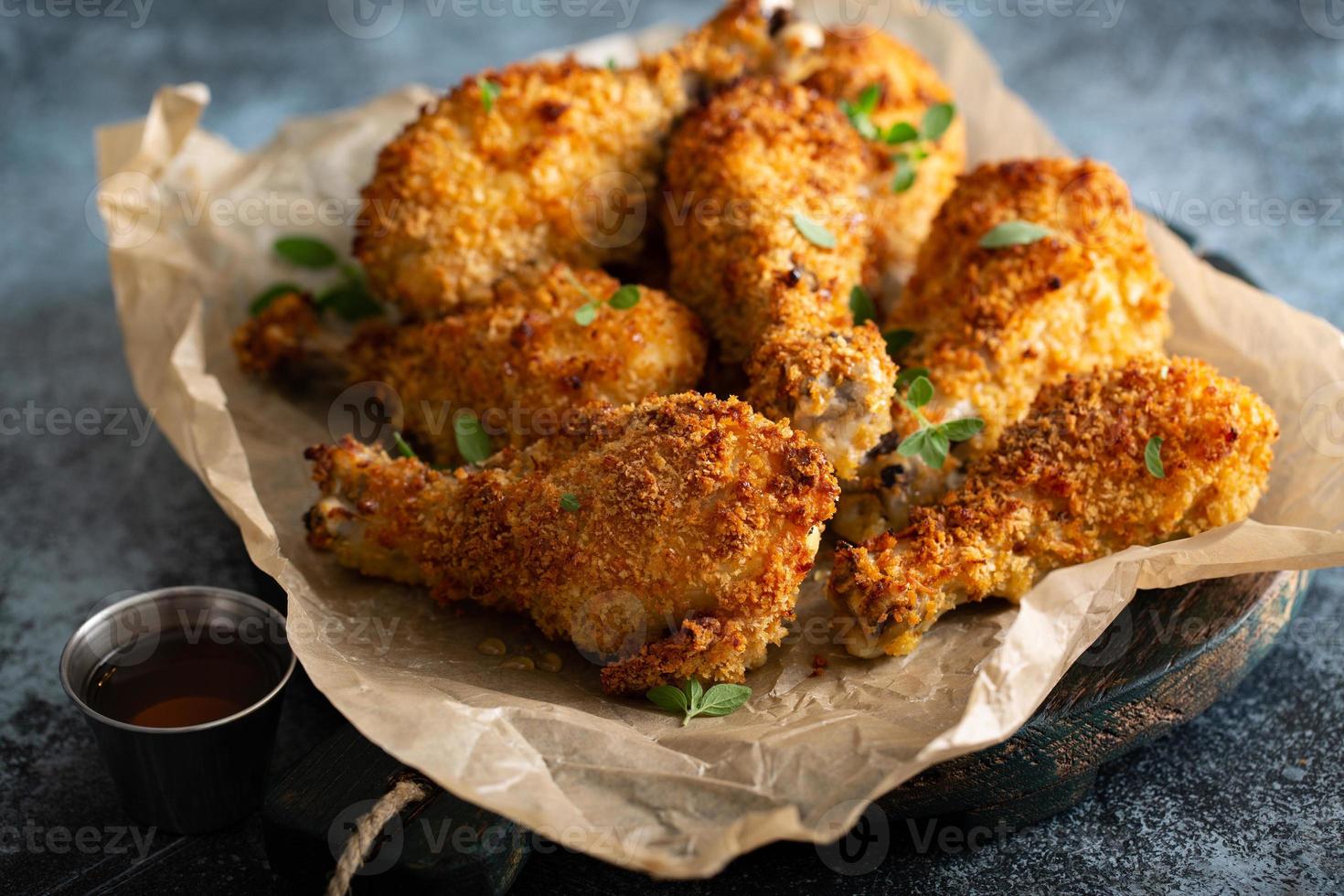 pilons de poulet frits panés au panko photo