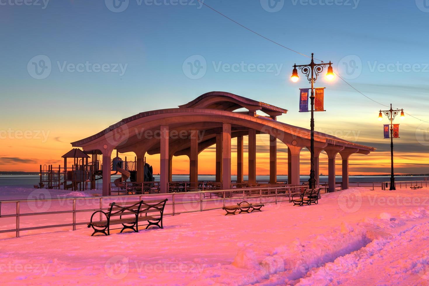 plage de brighton, new york, l'hiver photo