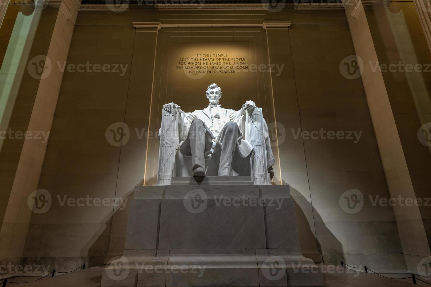 Mémorial de Lincoln la nuit photo