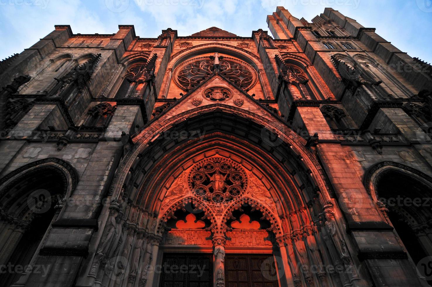 cathédrale de st. john the divine, église principale du diocèse épiscopal de new york. photo