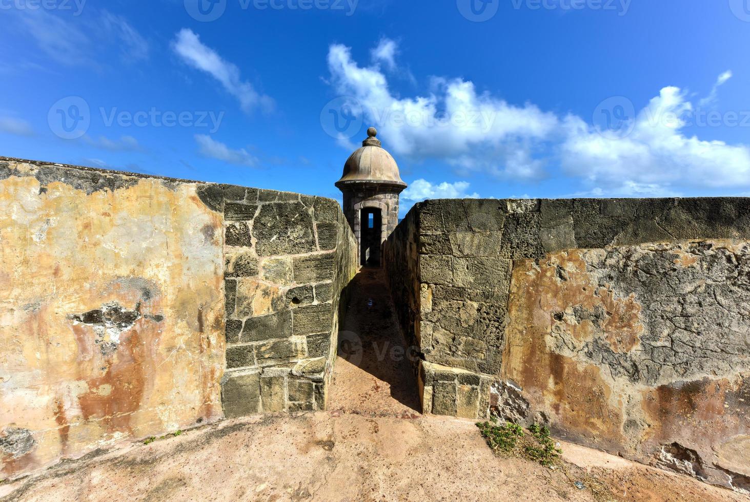 castillo san felipe del morro également connu sous le nom de fort san felipe del morro ou château de morro. c'est une citadelle du XVIe siècle située à san juan, porto rico. photo