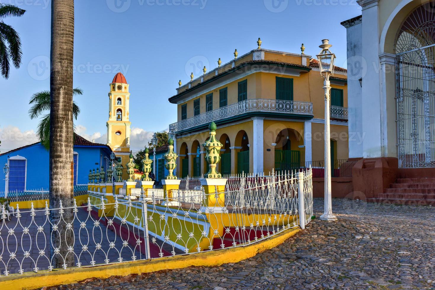 plaza mayor au centre de trinidad, cuba, site du patrimoine mondial de l'unesco. photo