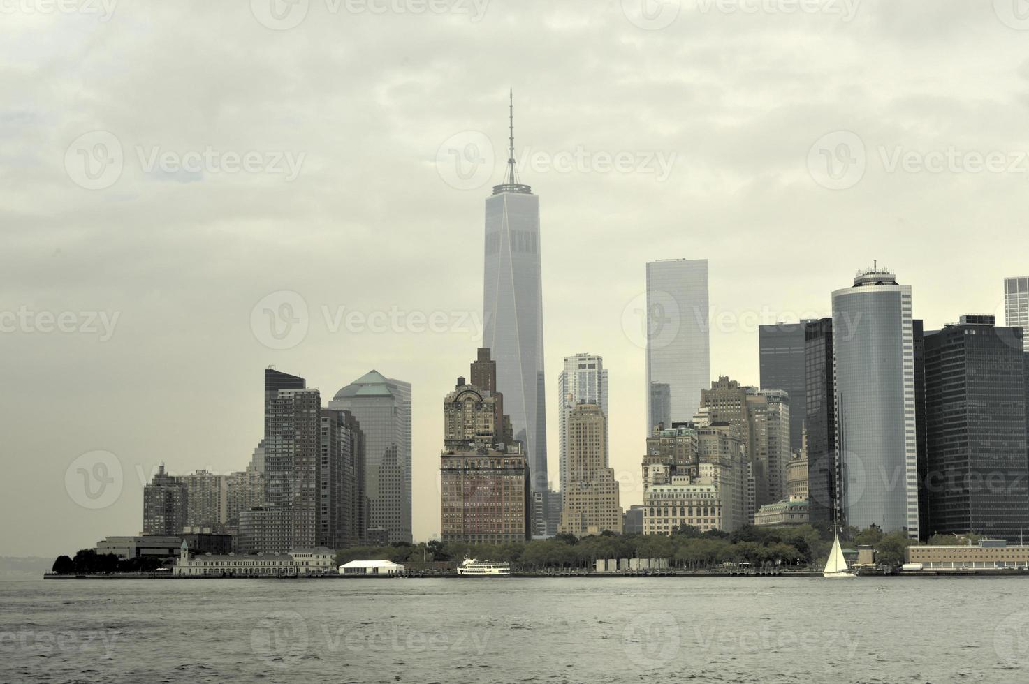 vue sur le centre-ville de manhattan, new york photo