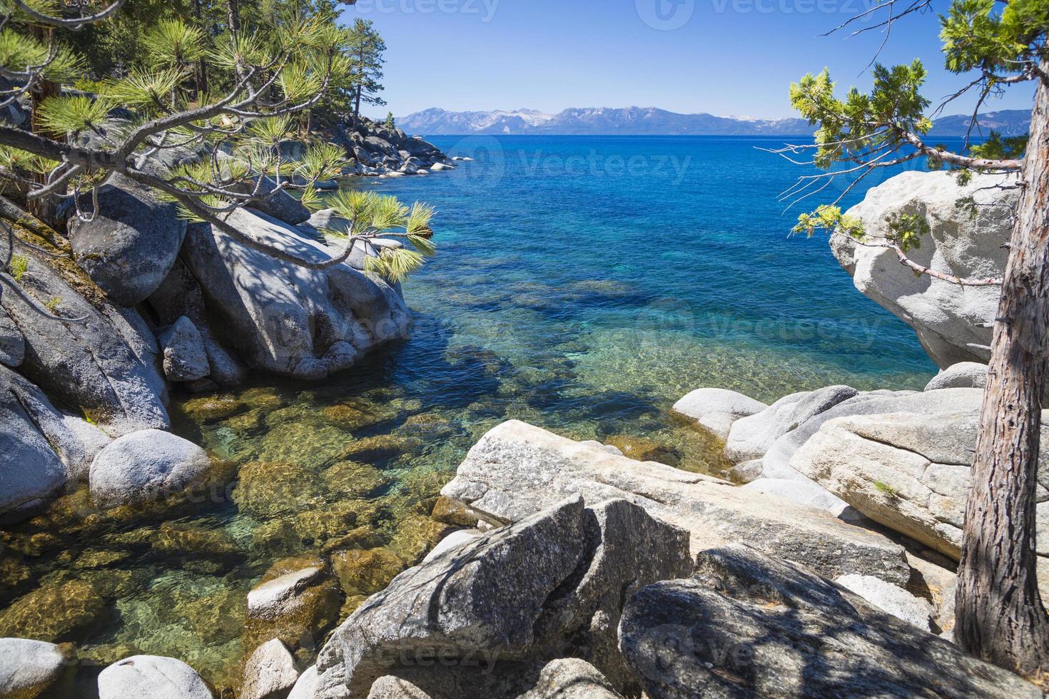 beau rivage du lac tahoe photo