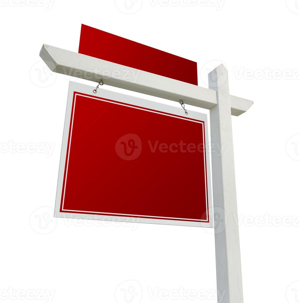 Signe immobilier rouge vierge sur blanc photo