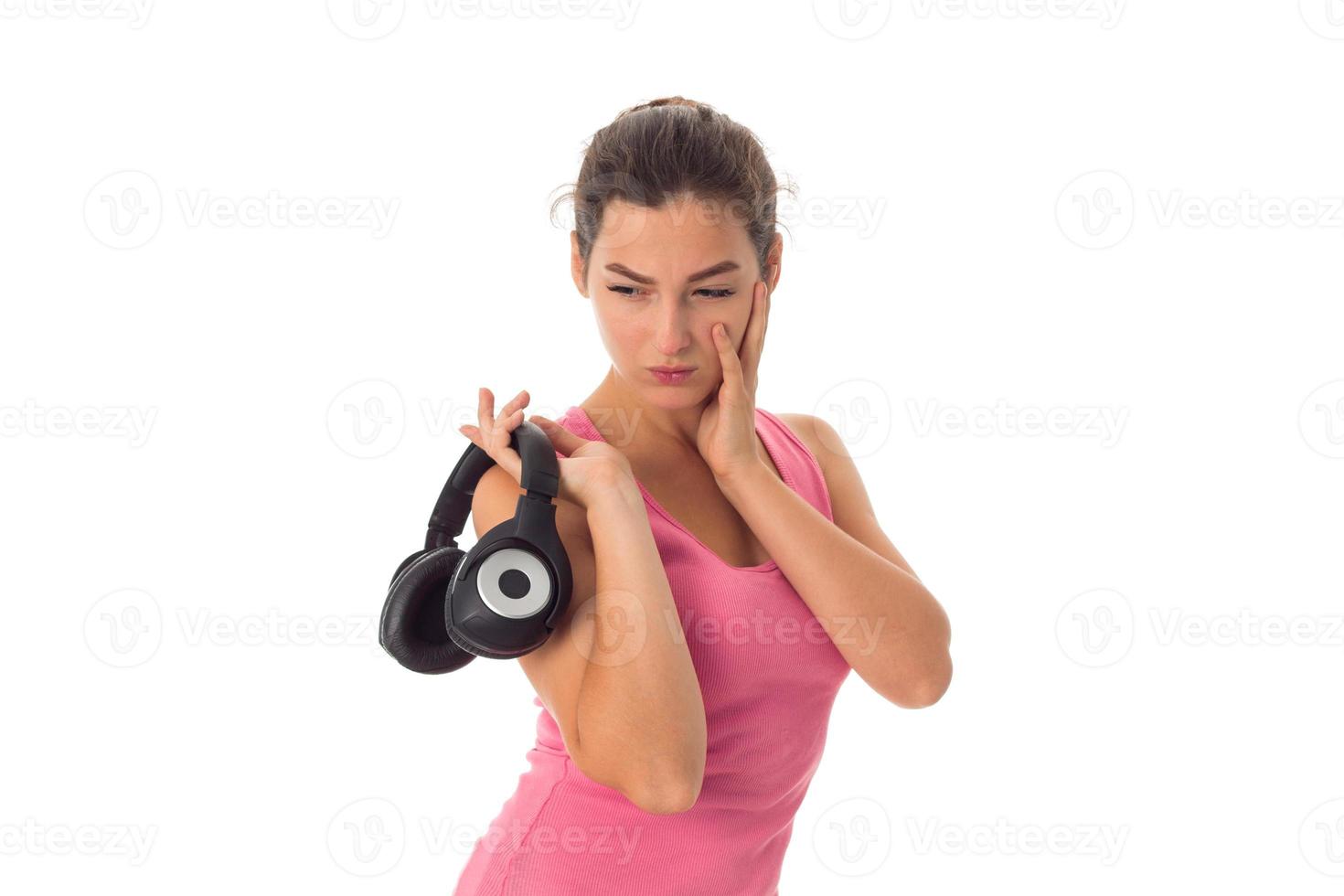 portrait de jeune fille avec un casque photo