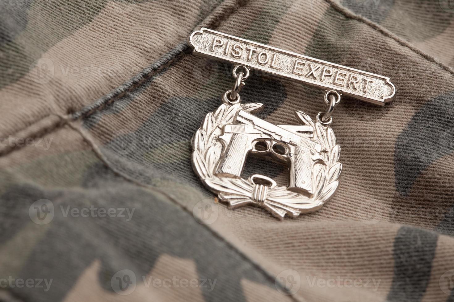 médaille de guerre expert pistolet photo