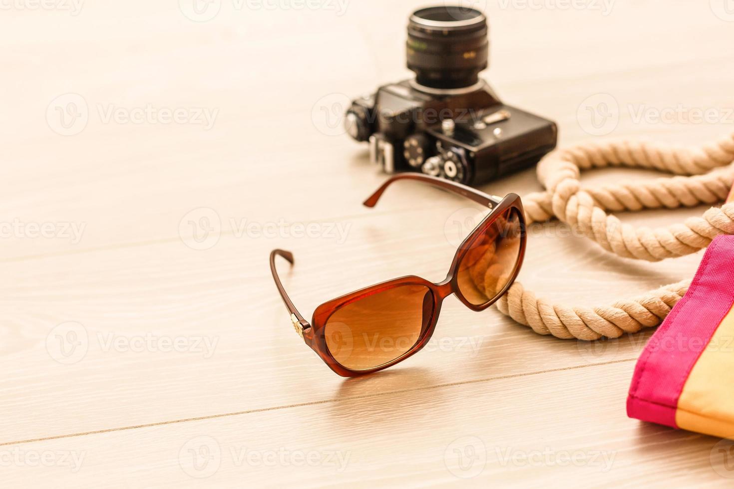 costumes d'accessoires de voyage. passeports, bagages, le coût des cartes de voyage préparées pour le voyage photo