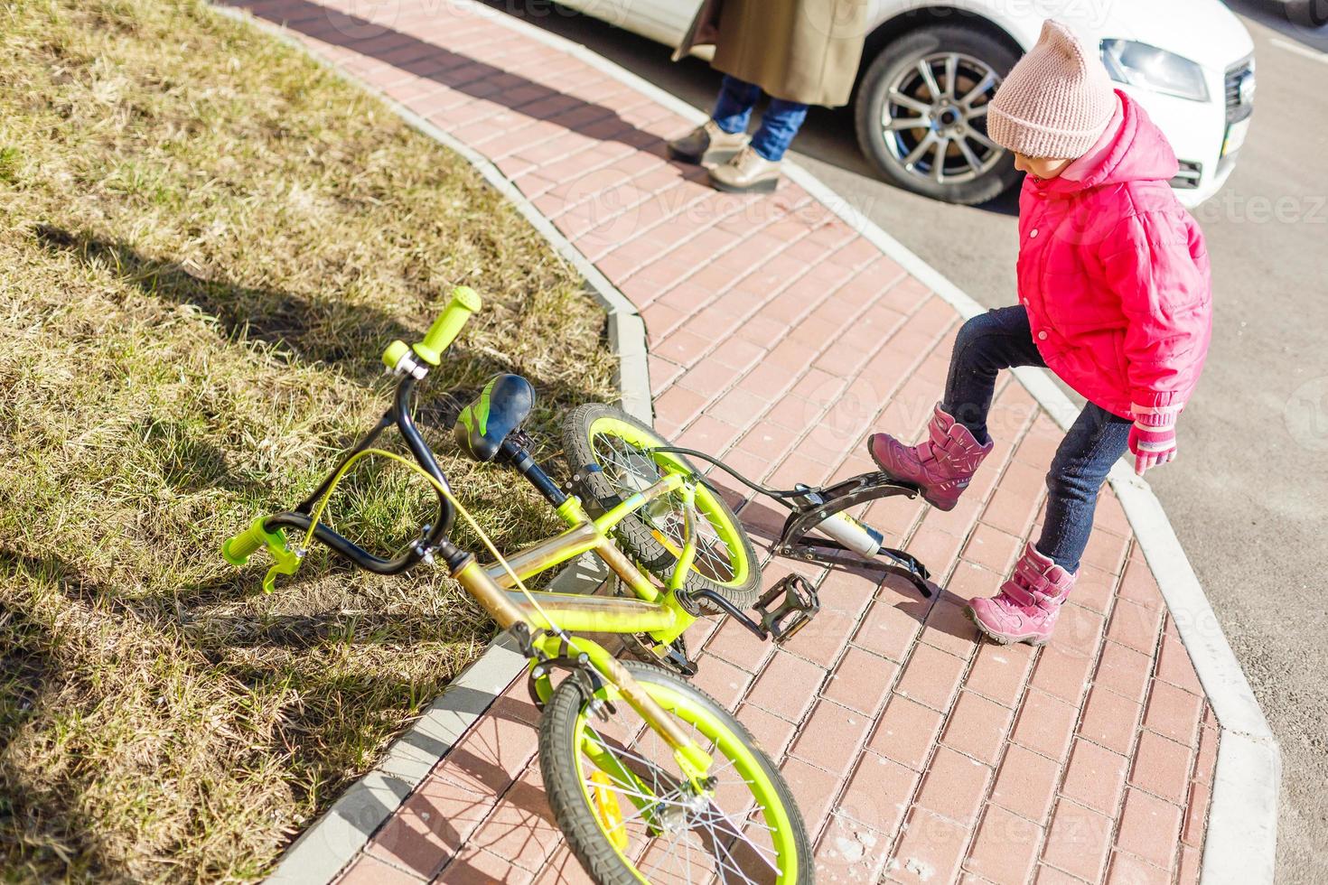 gonfler un pneu de son vélo, gros plan photo