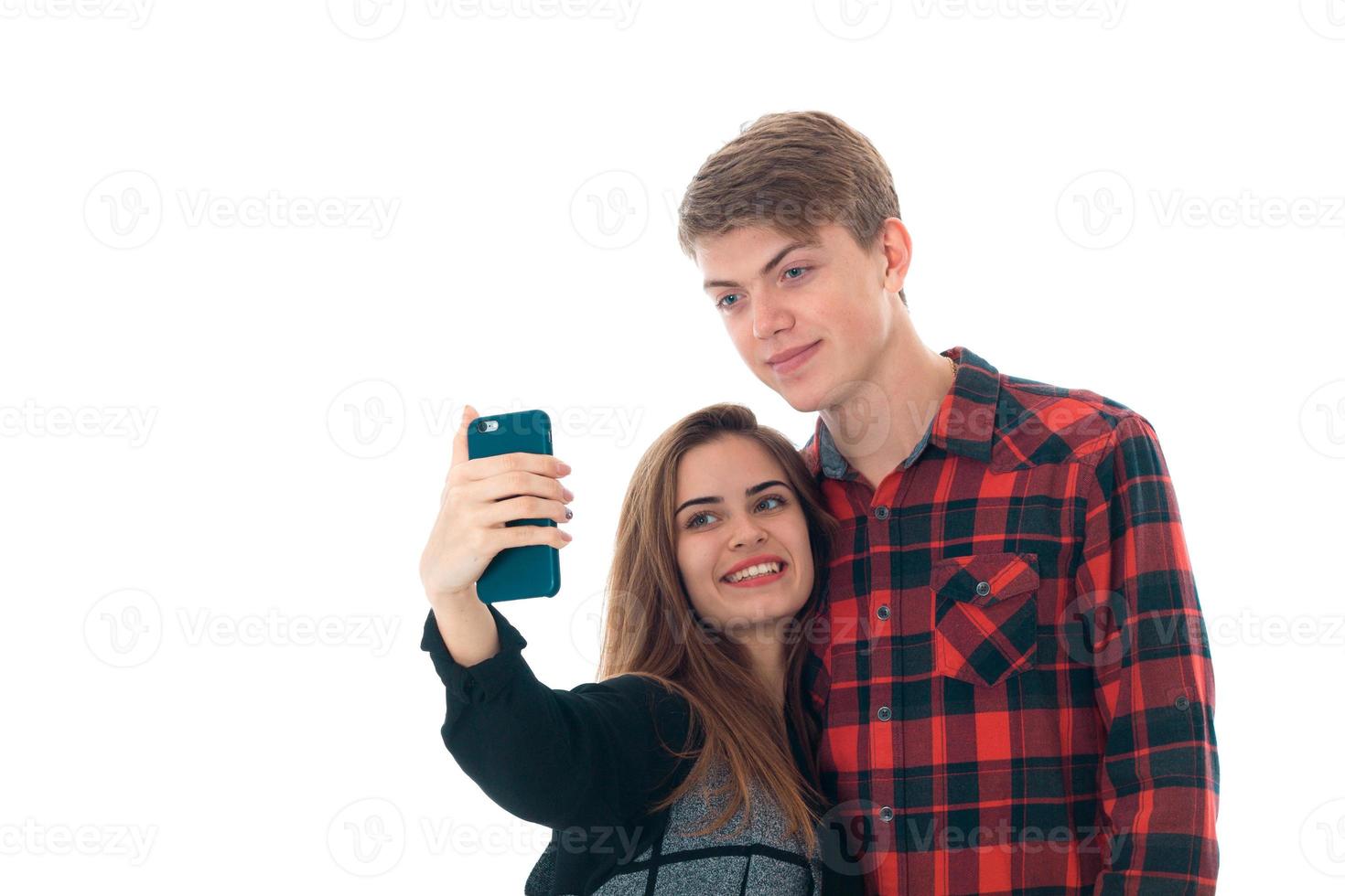 couple élégant amoureux en studio photo