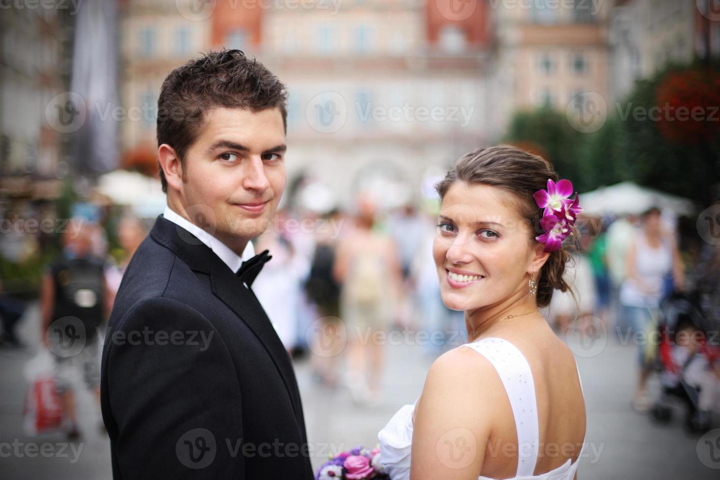 couple nouvellement marié photo