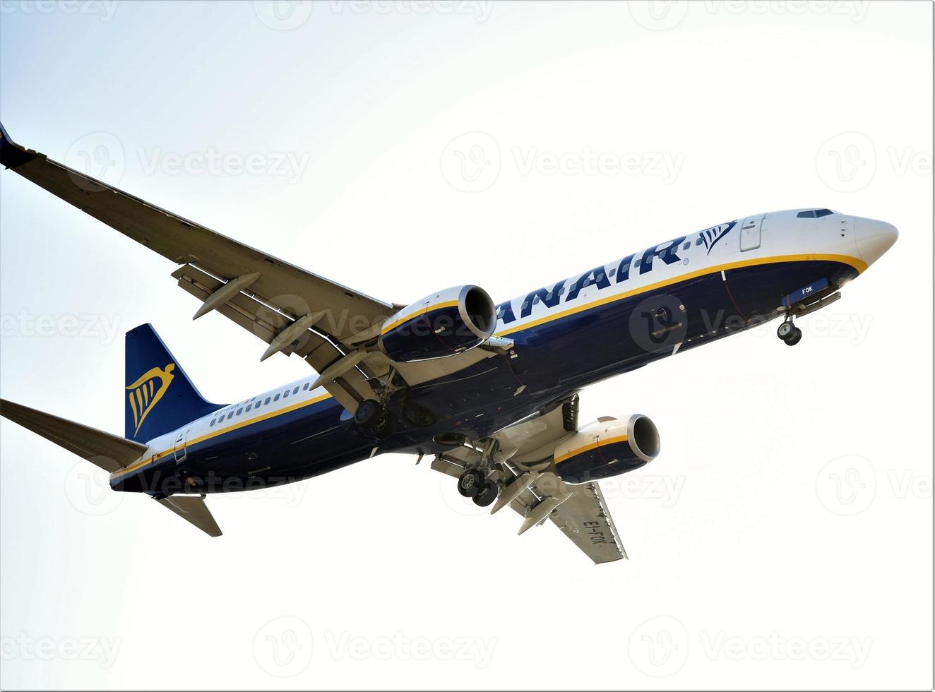 thessalonique, grèce - 20 mai 2022 avion décollant photo