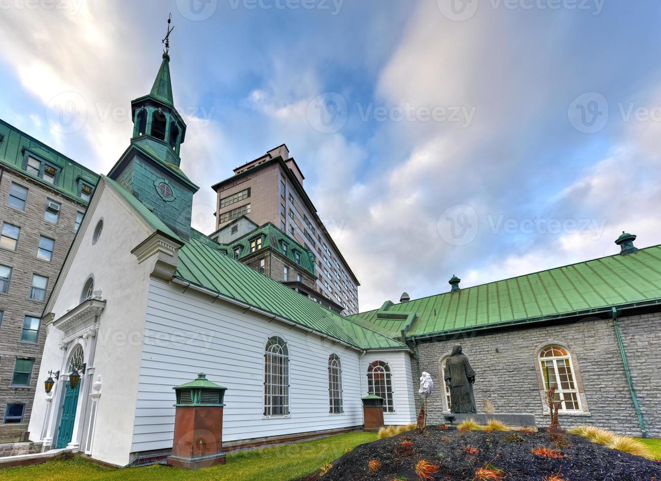 monastère des augustines - québec, canada photo