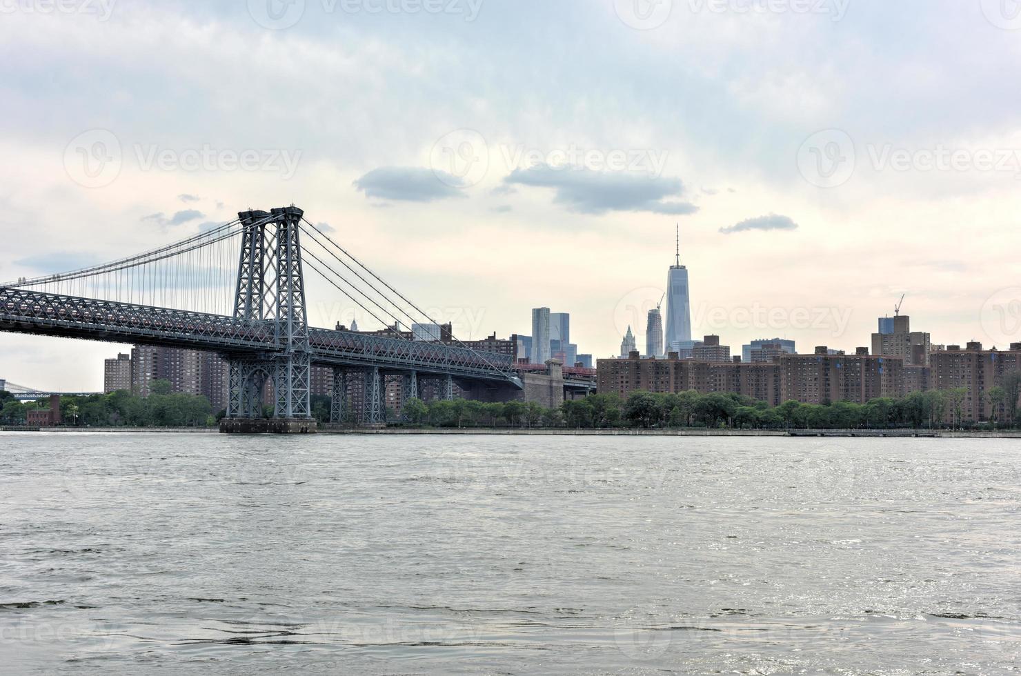 skyline de manhattan depuis williamsburg, brooklyn photo