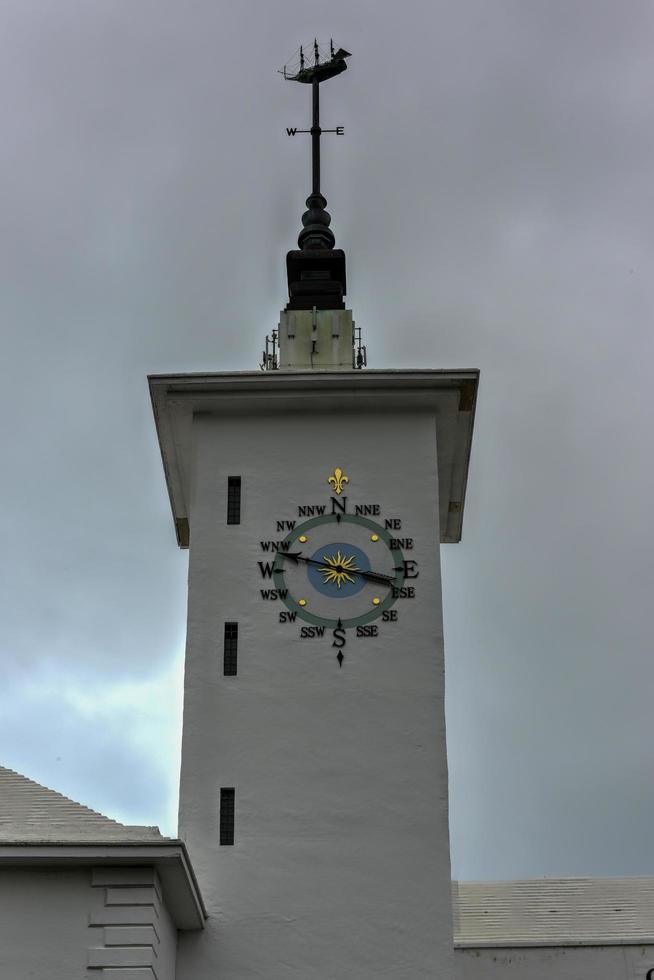 hôtel de ville et centre des arts des bermudes à hamilton, bermudes, 2022 photo