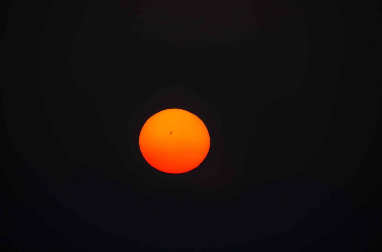 grand soleil orange photo