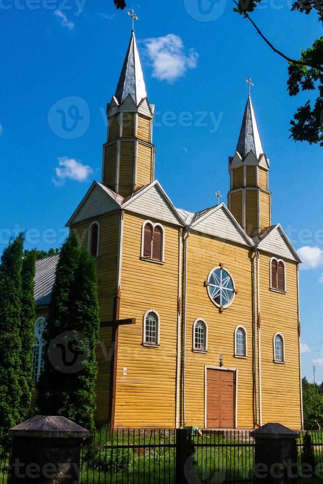 églises catholiques en lettonie photo