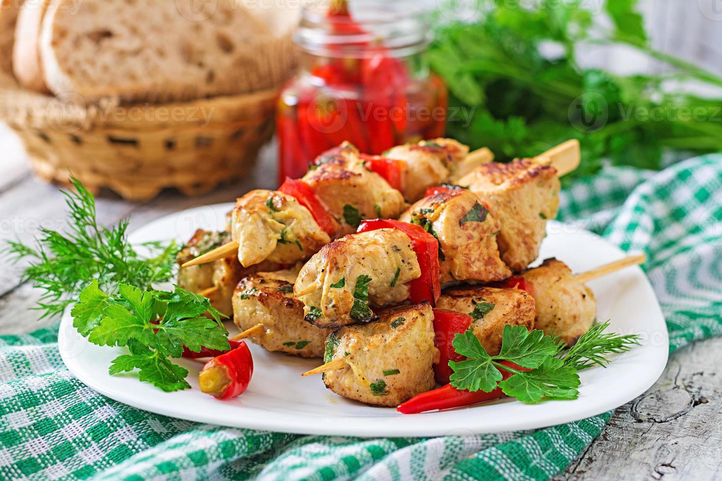 brochette de poulet au paprika. photo