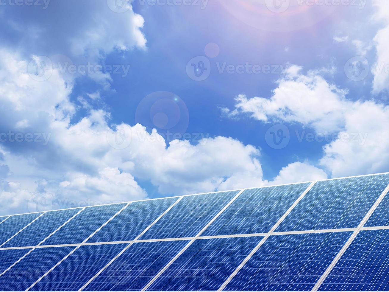 panneaux solaires photovoltaïques environnement thème concept d'énergie verte photo