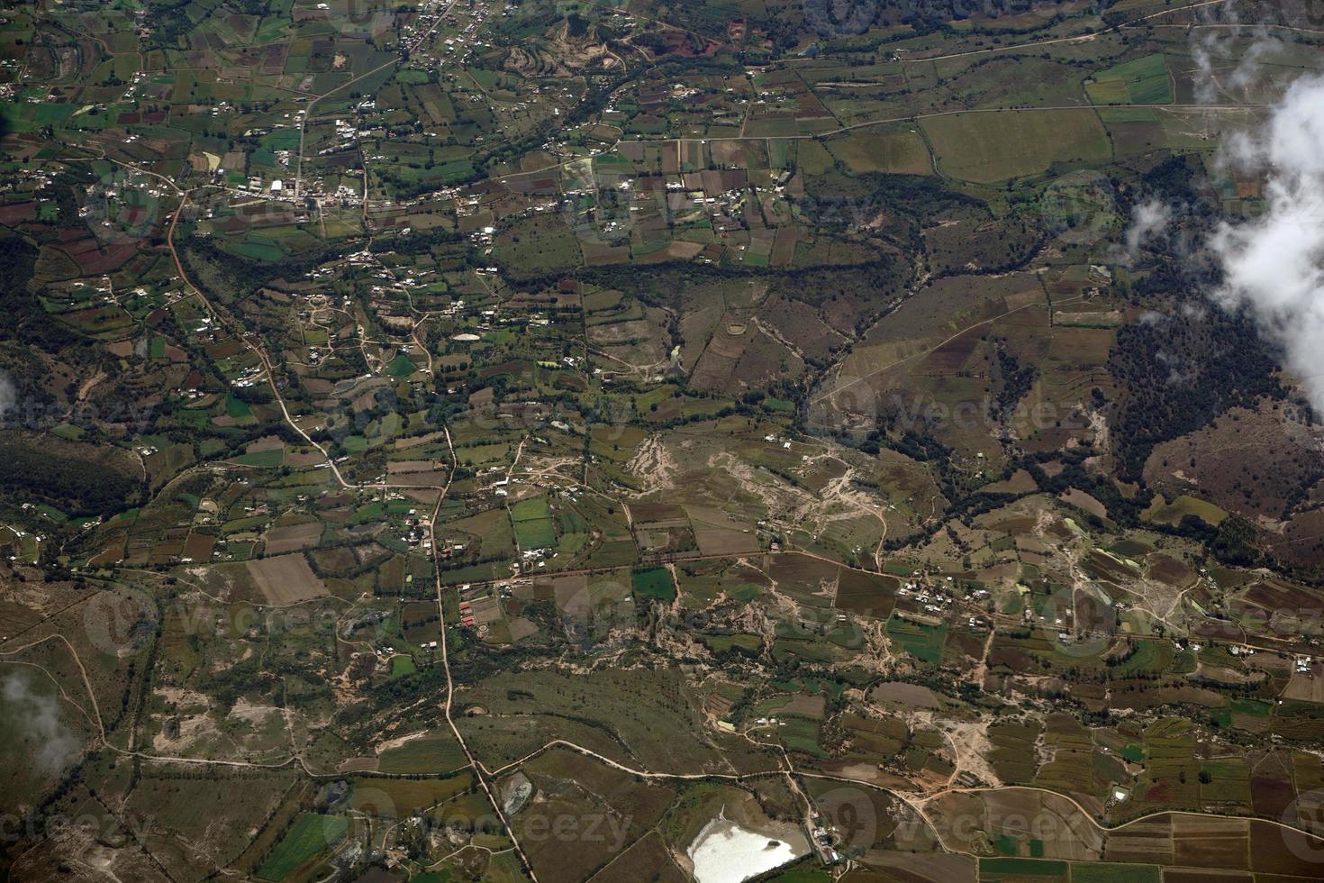 paysage panoramique aérien de leon guanajuato depuis un avion photo