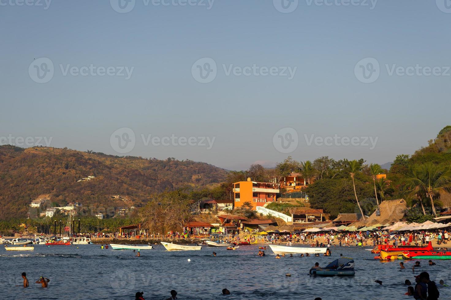 plage de las gatas zihuatanejo, gro. photo