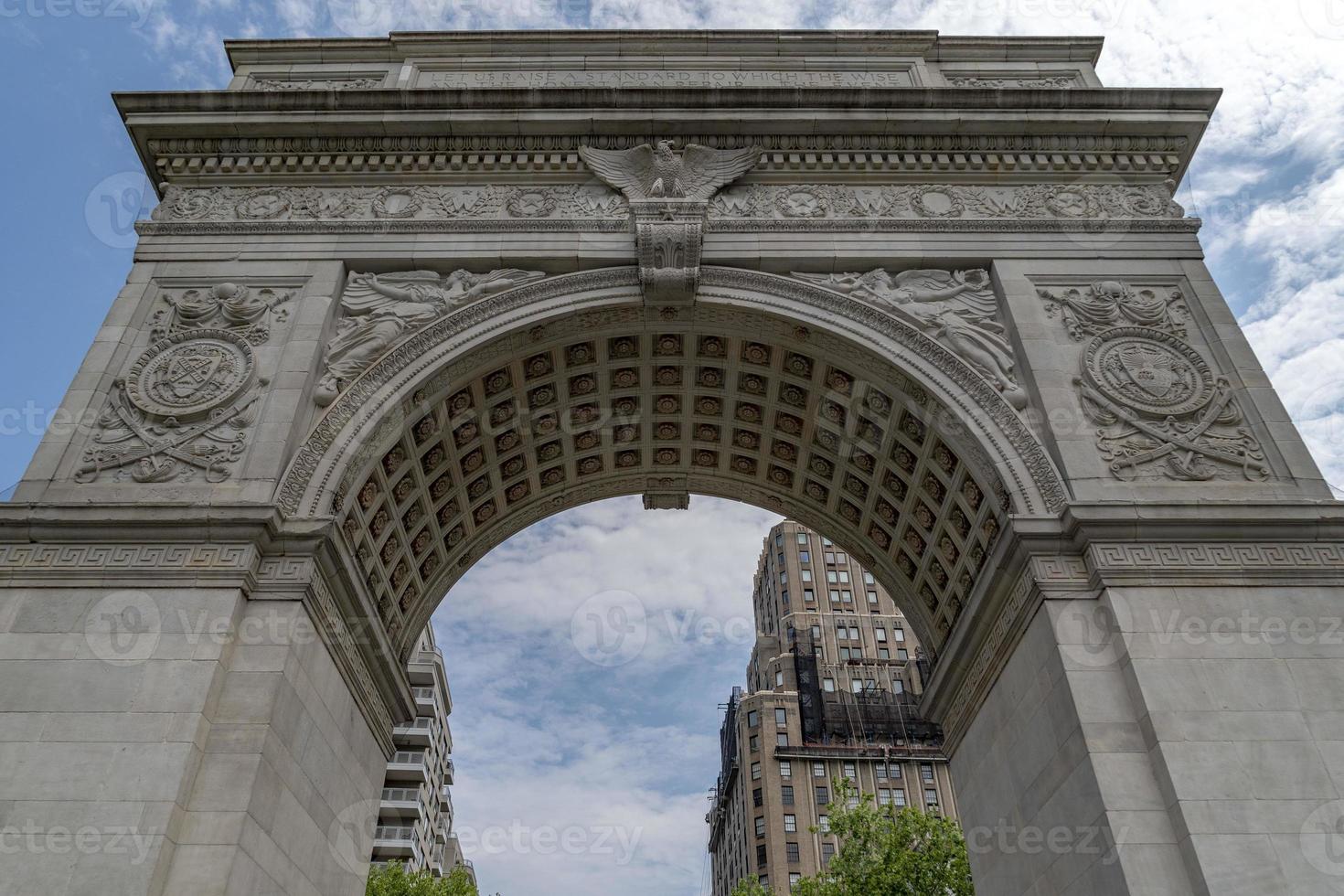 arche carrée de washington à new york photo