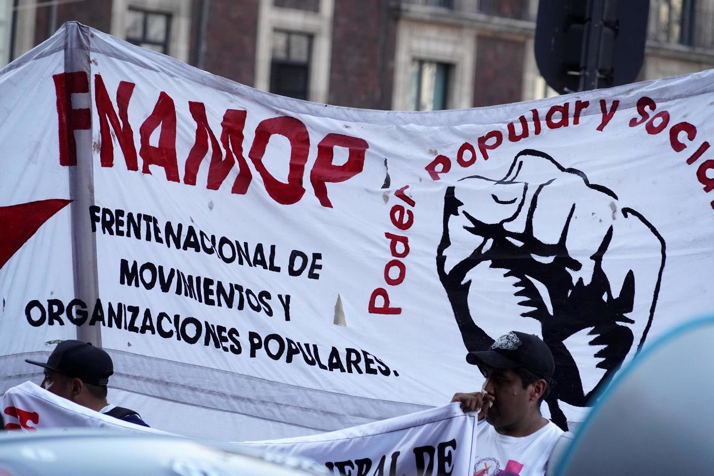 Mexico - 30 janvier 2019 - manifestation populaire politique sur la place principale de la ville photo