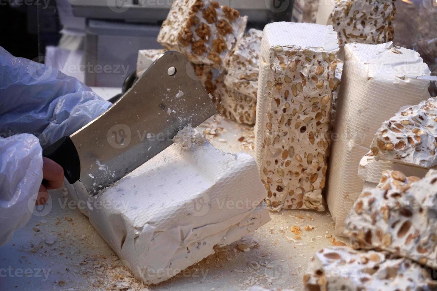 nougat à vendre sur le marché italien photo