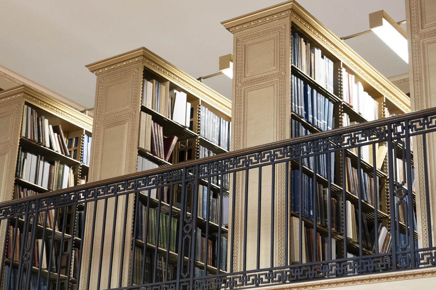 New York, États-Unis - 4 mai 2019 - intérieur de la bibliothèque publique sur la 5e avenue photo