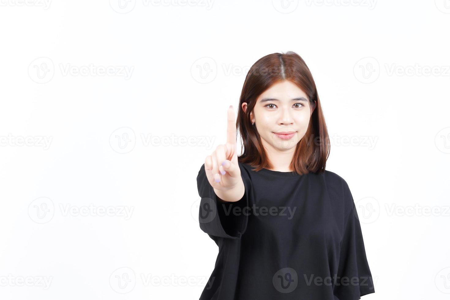 montrant un doigt de comptage de belle femme asiatique isolé sur fond blanc photo