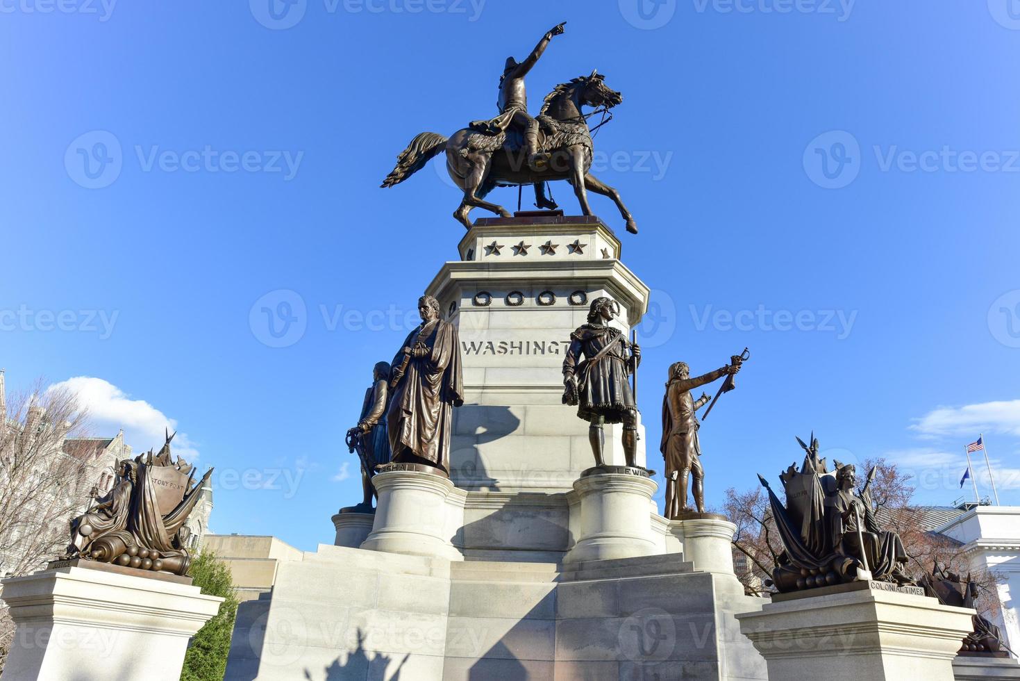 monument de washington monument historique place de la capitale richmond virginie monument de washington place de la capitale à richmond photo