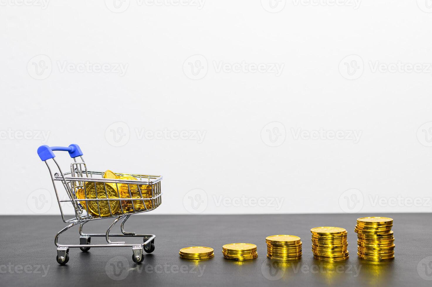 concept de croissance financière avec des pièces photo