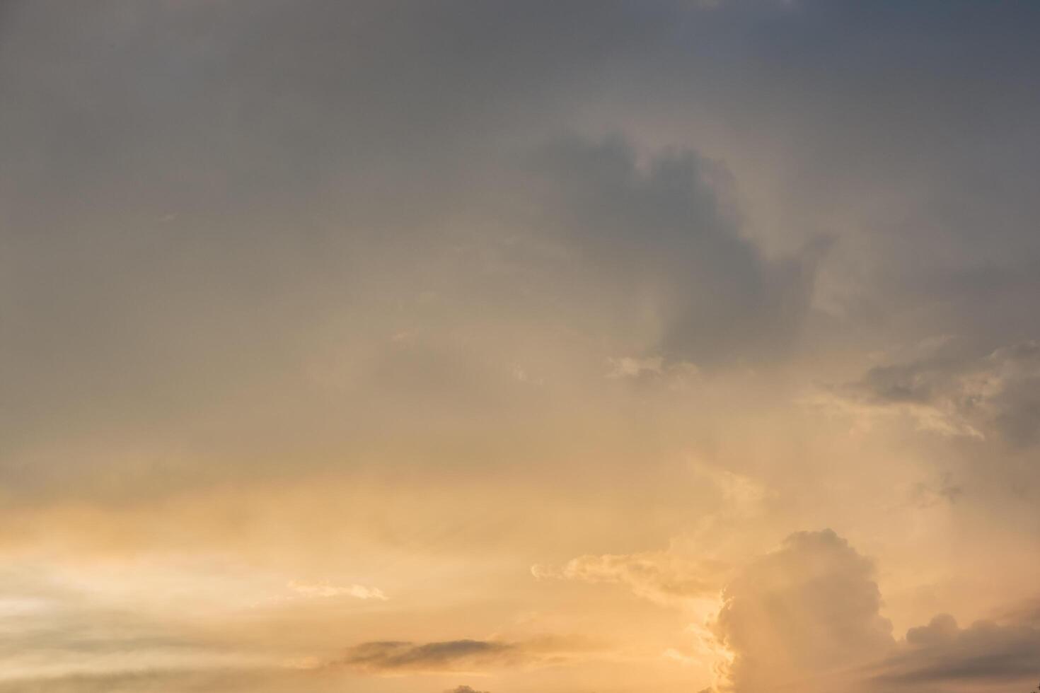 ciel au coucher du soleil photo