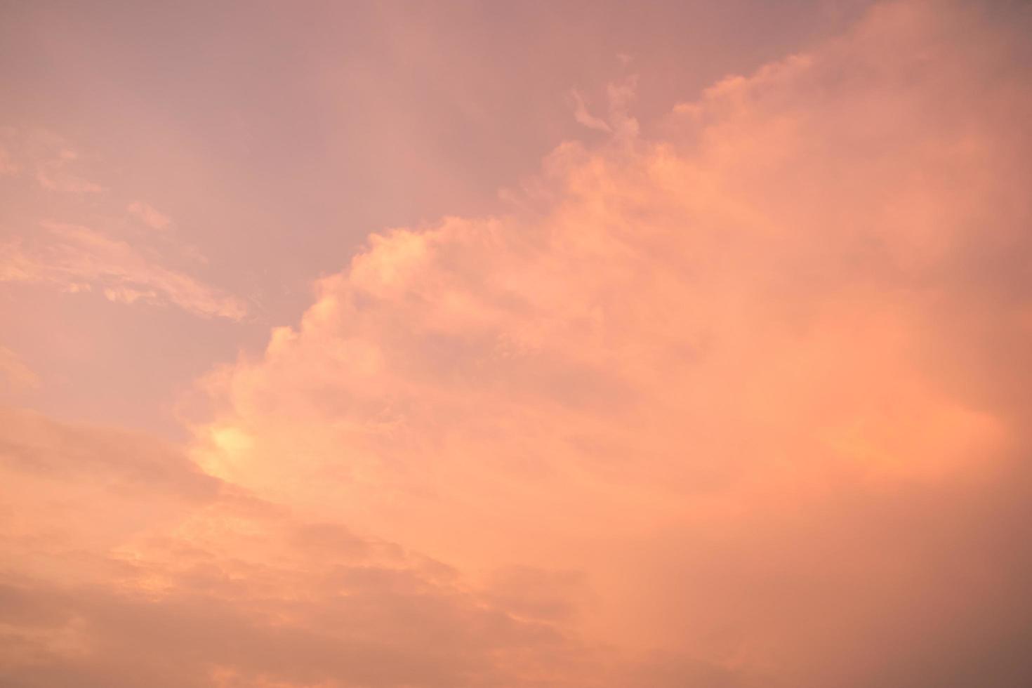 le ciel au coucher du soleil photo