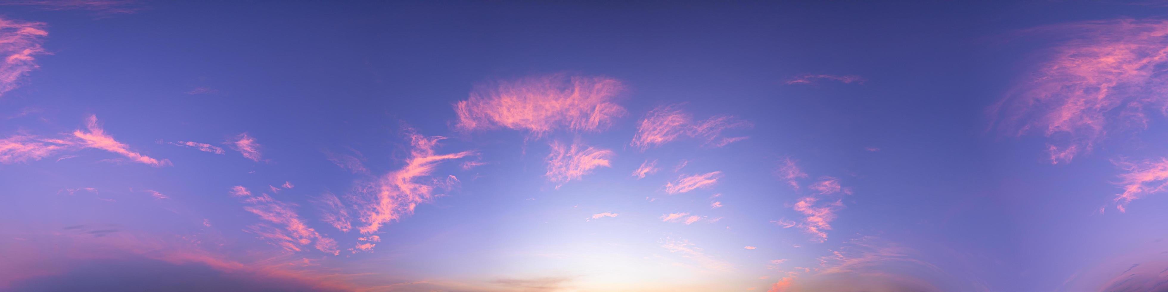 le ciel au coucher du soleil photo