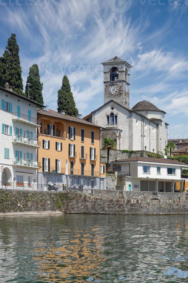 Brissago au lac Majeur, canton du Tessin, Suisse photo