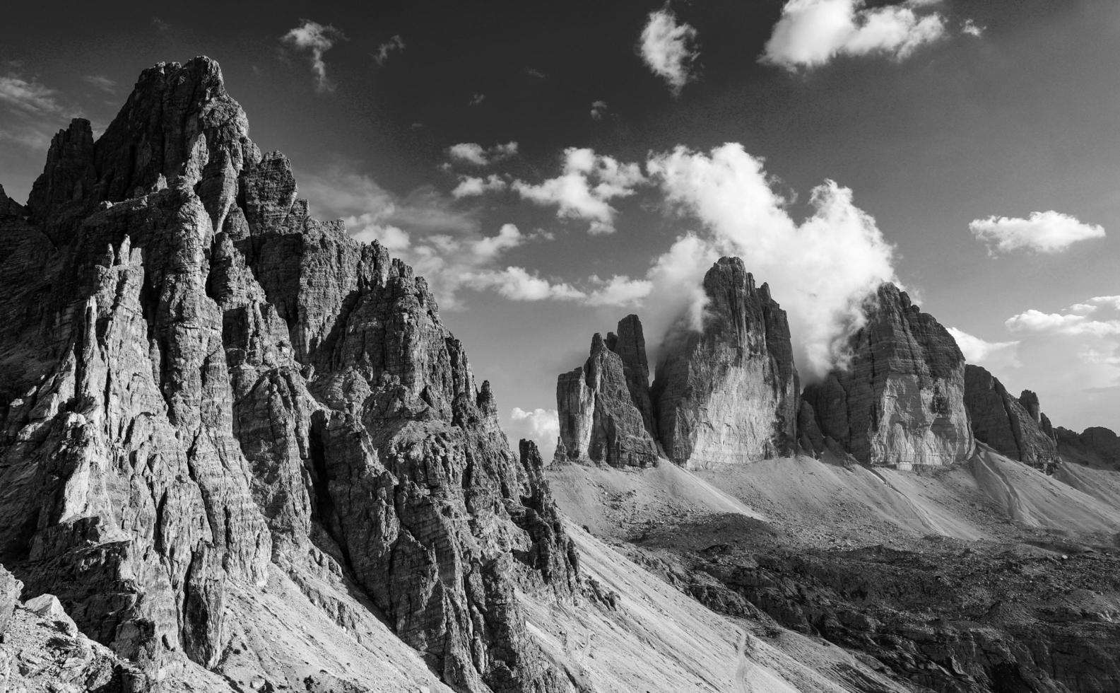 tre cime di lavaredo photo