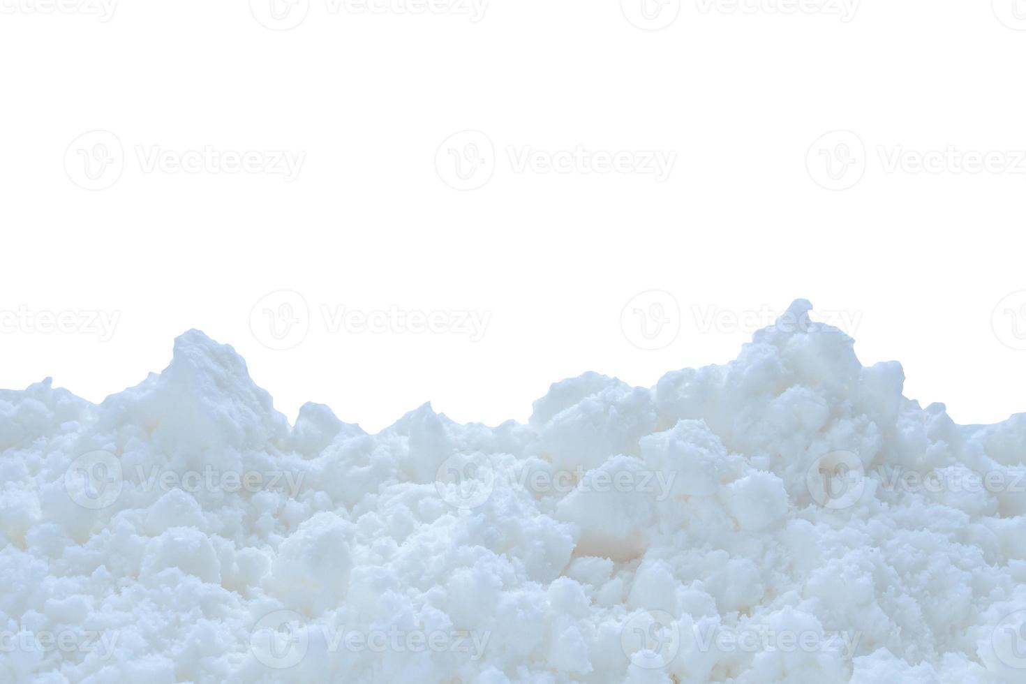 neige isolé sur fond blanc gros plan photo