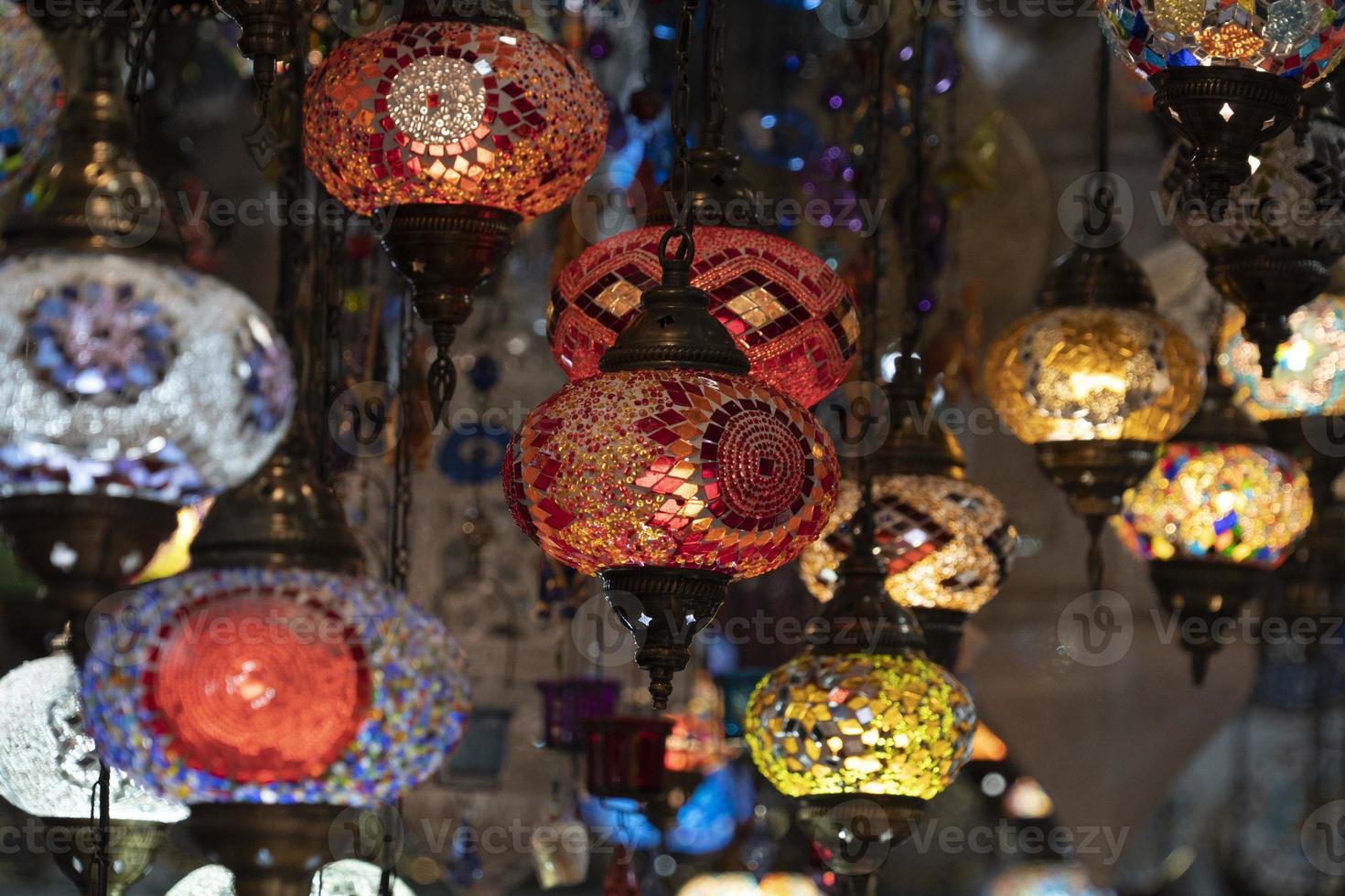 lanterne de lampe colorée en verre arabe photo