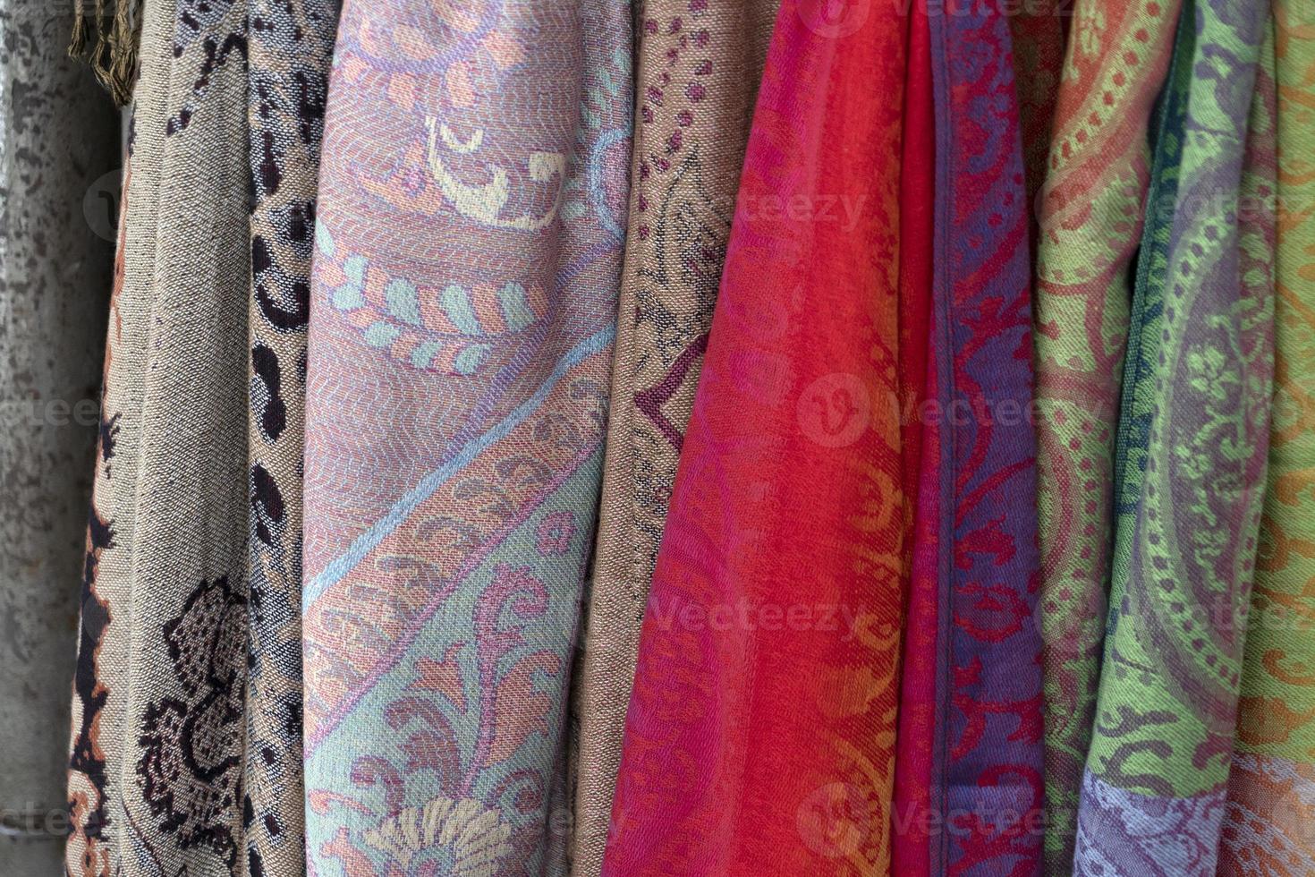 tissu de vêtements arabe dans un magasin photo