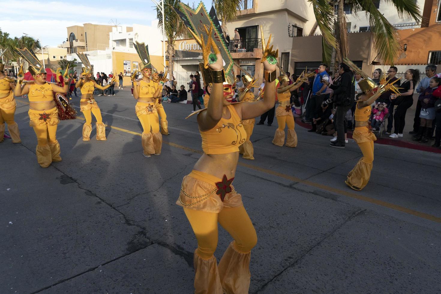 la paz, mexique - 22 février 2020 - carnaval traditionnel de baja california photo