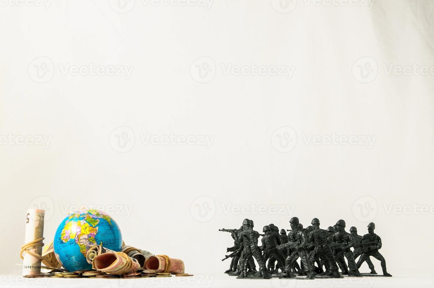 petits soldats sur fond blanc photo