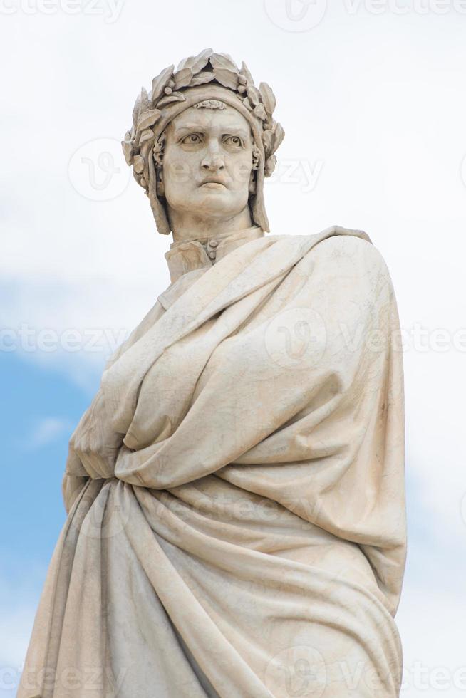 Statue de Dante Alighieri à Florence, Italie photo