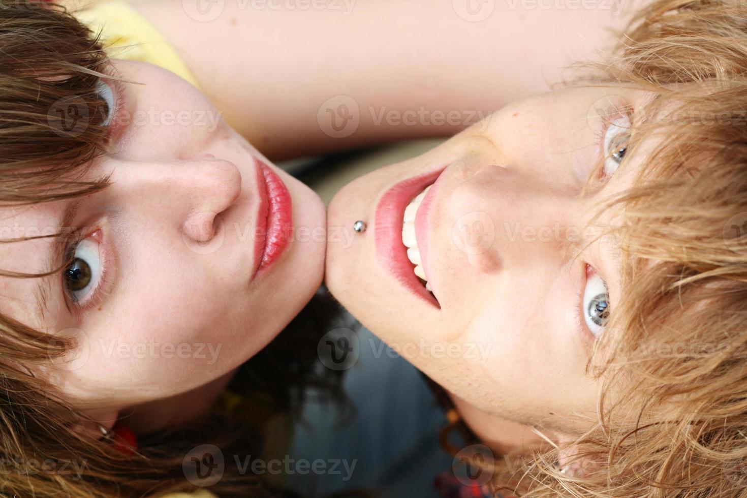 portrait de jeune couple de beauté souriant 1 photo